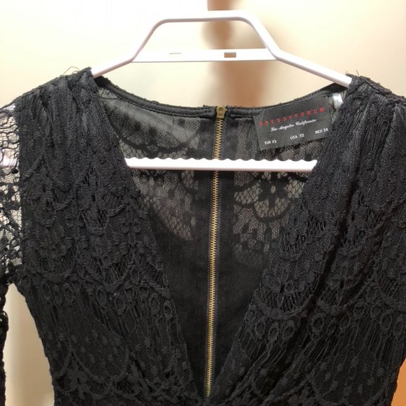 Size XS Dress Forum Long Sleeve Asymmetrical Dress - Picture 5 of 9